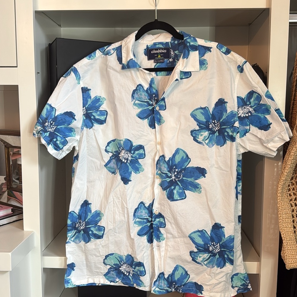 Chubbies button down with blue flowers
